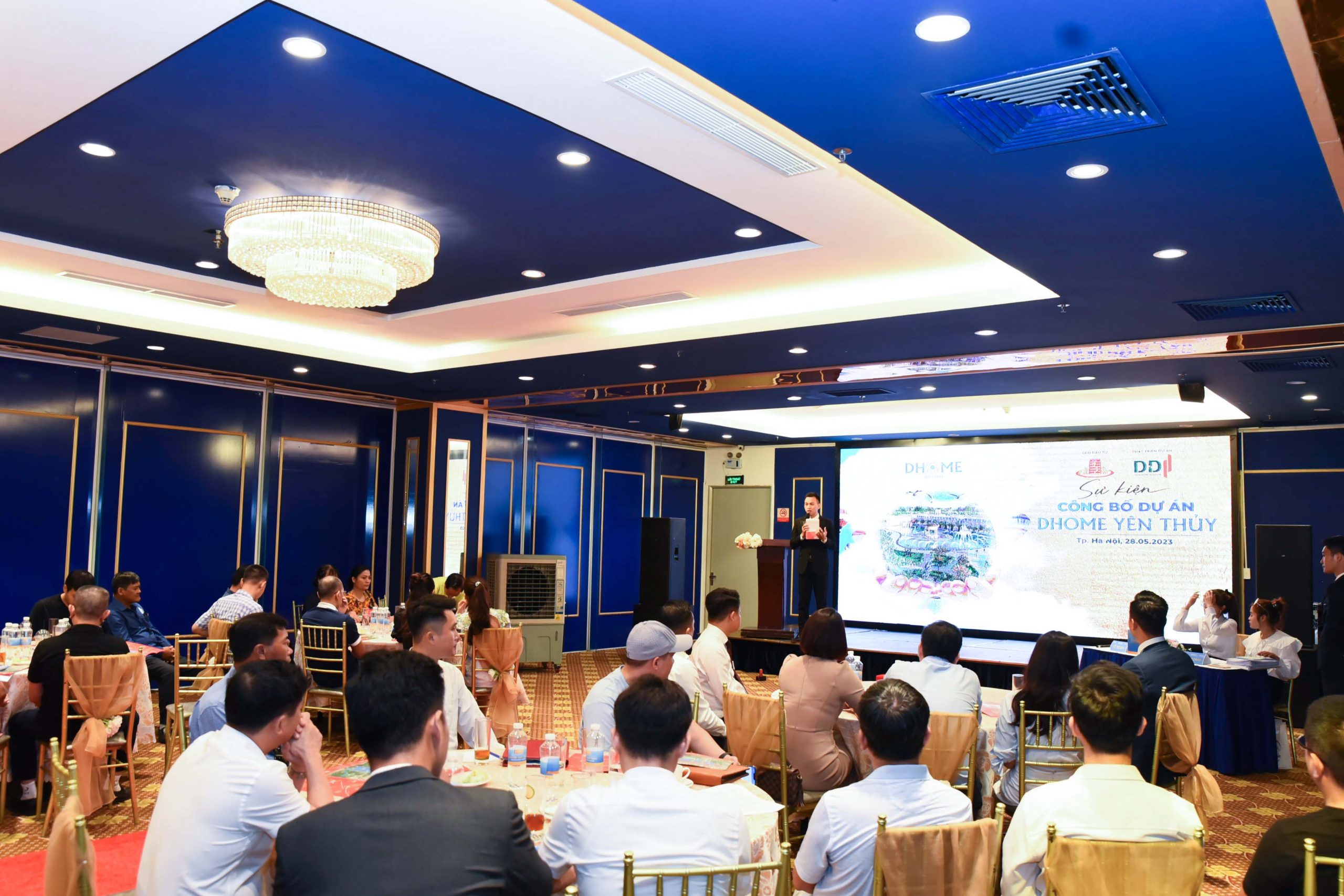 Sự kiện công bố dự án DHome Yên Thủy với sự tham gia của đông đảo nhà đầu tư.