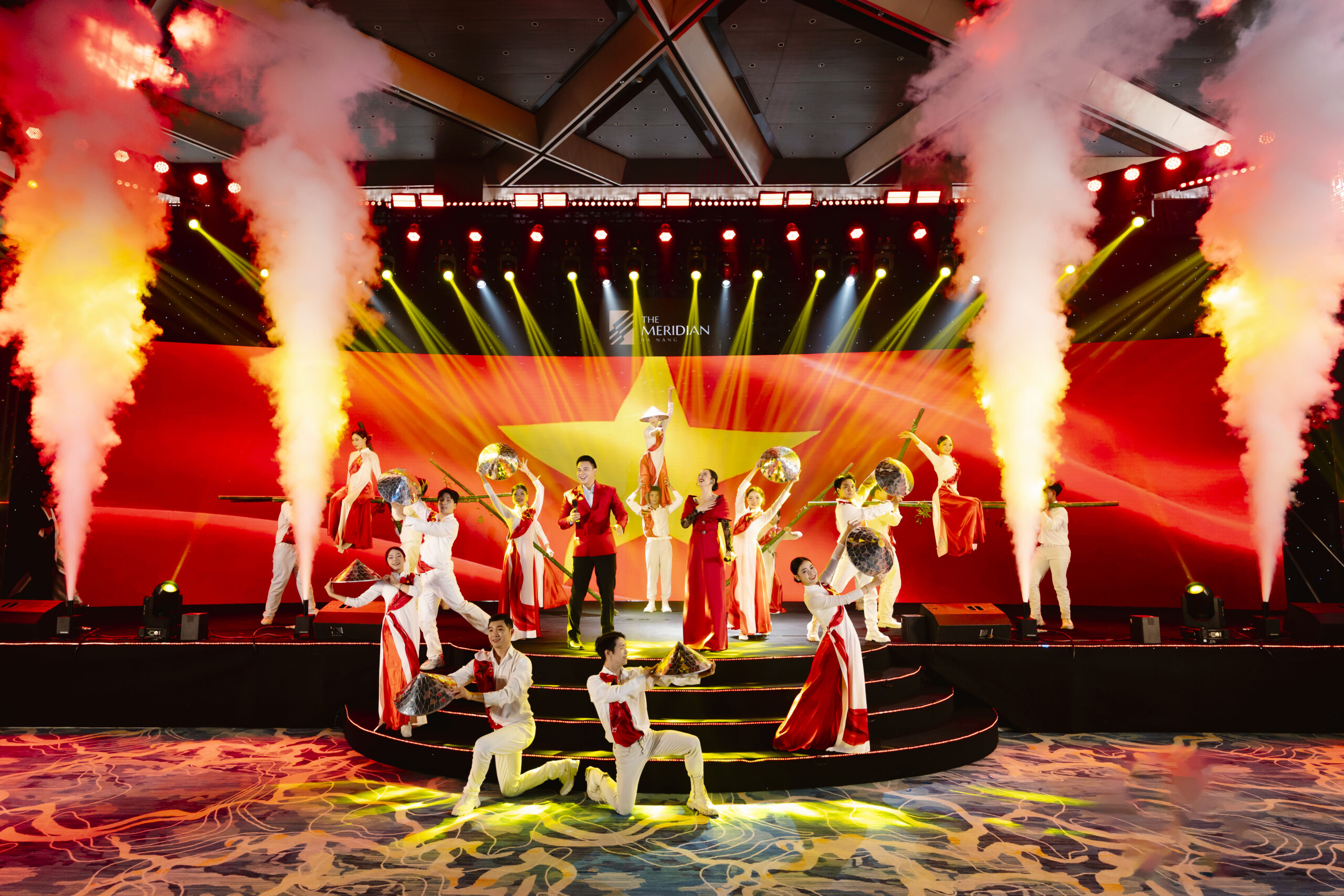 The Meridian ra mắt tại Đà Nẵng: “Siêu du thuyền” kiến trúc kiêu hãnh vươn mình bên sông Hàn 9 C3.17 scaled