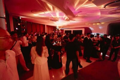 Dạ tiệc ánh sáng