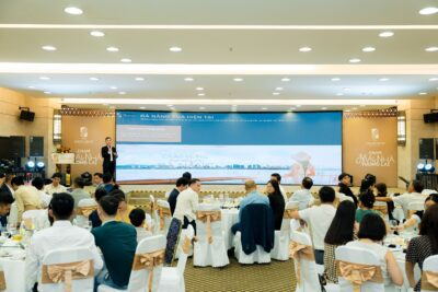 Sự kiện "Chạm mái nhà tương lai"